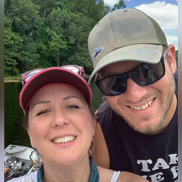 Meet your Posher, Jennifer - Picture 2 of 3